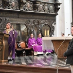 Liturgia wolontariuszy z kard. Taglem