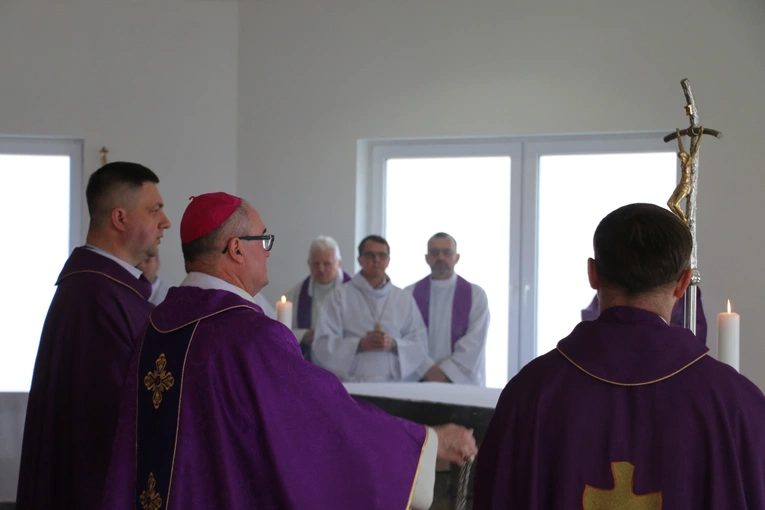 Popowo-Letnisko. Rekolekcje dla nadzwyczajnych szafarzy Komunii św.