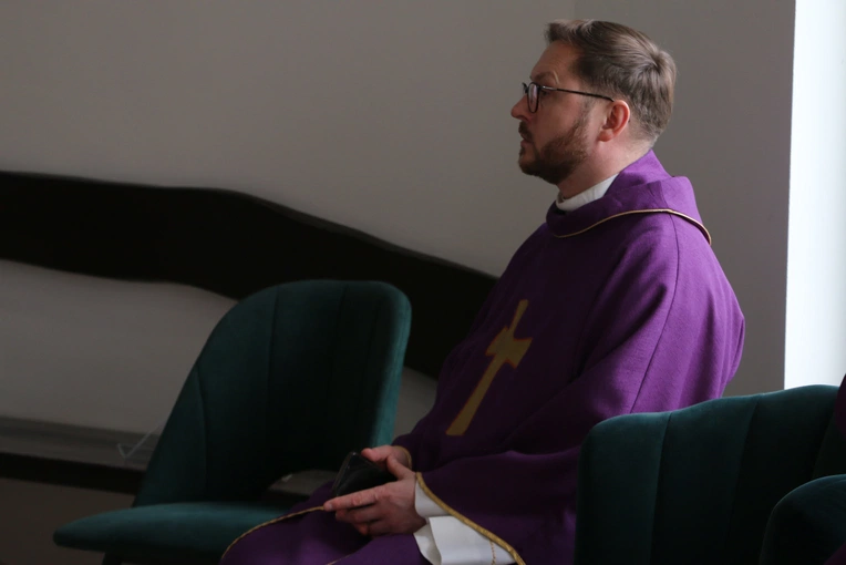 Popowo-Letnisko. Rekolekcje dla nadzwyczajnych szafarzy Komunii św.