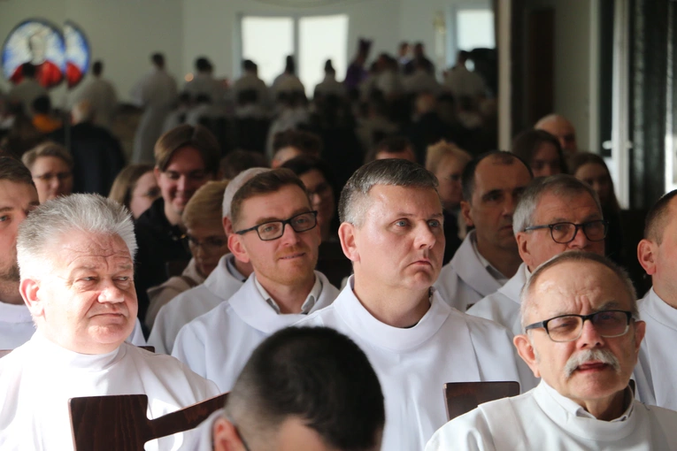 Popowo-Letnisko. Rekolekcje dla nadzwyczajnych szafarzy Komunii św.
