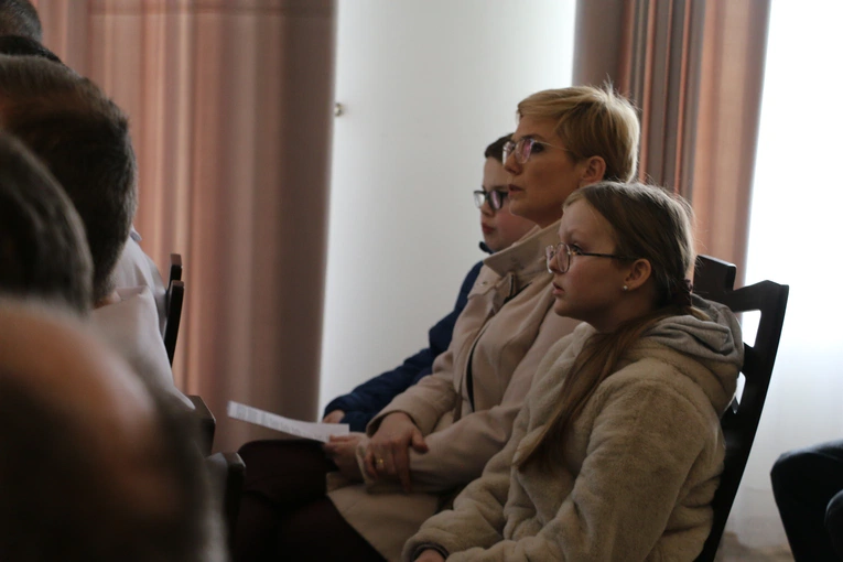 Popowo-Letnisko. Rekolekcje dla nadzwyczajnych szafarzy Komunii św.