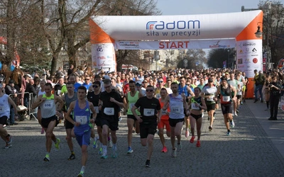 Prawie 900 osób wystartowało w Biegu Kazików