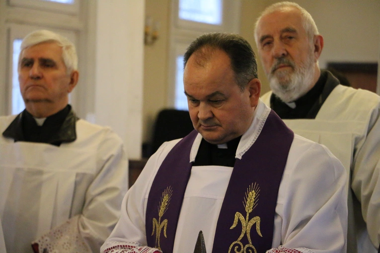 Modlin Twierdza. Ziemia z obozu w Działdowie w parafii pw. św. Barbary
