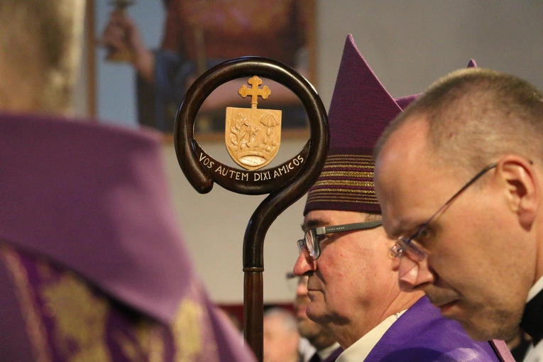 Modlin Twierdza. Ziemia z obozu w Działdowie w parafii pw. św. Barbary