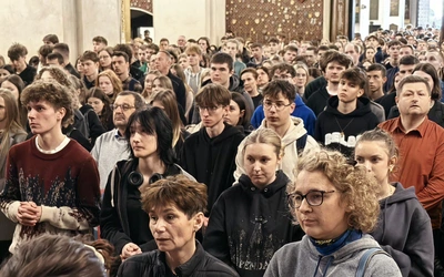 Z Bogiem, z nadzieją, z odwagą i... długopisem na maturę
