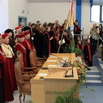 Święto Uniwersytetu Opolskiego. Abp Alfons Nossol uczczony tytułem Honorowego Senatora UO