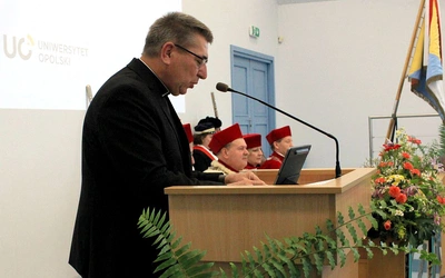 Marzenie o uniwersytecie towarzyszyło mu od dzieciństwa