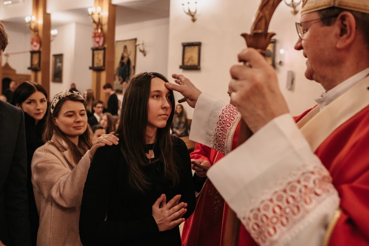Bierzmowanie w parafii pw. Miłosierdzia Bożego w Gdańsku-Migowie