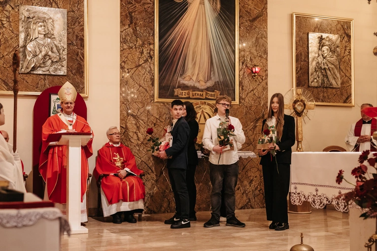 Bierzmowanie w parafii pw. Miłosierdzia Bożego w Gdańsku-Migowie