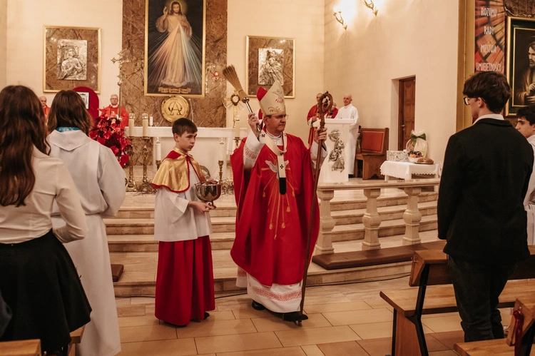 Bierzmowanie w parafii pw. Miłosierdzia Bożego w Gdańsku-Migowie