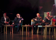 Prelegenci od prawej: prof. Aleksander Bańka, ks. Stanisław Kołata, pastor Mirosław Kulec, prezydent Bielska-Białej Jarosław Klimaszewski.