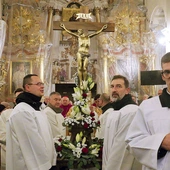 	Krzyż jest pamiątką pierwszych misji świętych w parafii św.  Michała Archanioła w Lublinie.