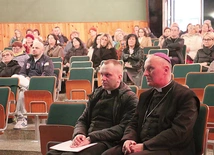 Z katechetami spotkał się bp Marek Solarczyk. W Radomiu spotkanie prowadził ks. Krzysztof Bochniak.