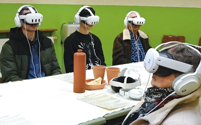Gogle VR przenoszą w inną rzeczywistość. Pokaz w Opolu- -Grudzicach. 