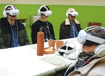 Gogle VR przenoszą w inną rzeczywistość. Pokaz w Opolu- -Grudzicach. 