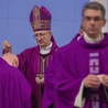 	– Bezgrzeszny Chrystus jak gąbka wessał w siebie cały grzech świata i wycierpiał skutki grzechu, abyśmy my mogli doświadczyć skutków usprawiedliwienia – mówił metropolita.