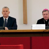 Abp Kupny nie ukrywa, że trudno dojść do porozumienia. 