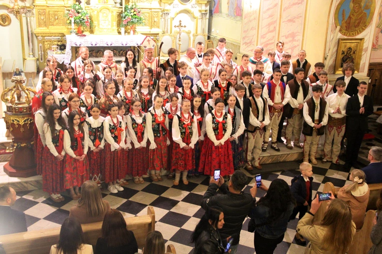 Bierzmowanie w Łącku 2025