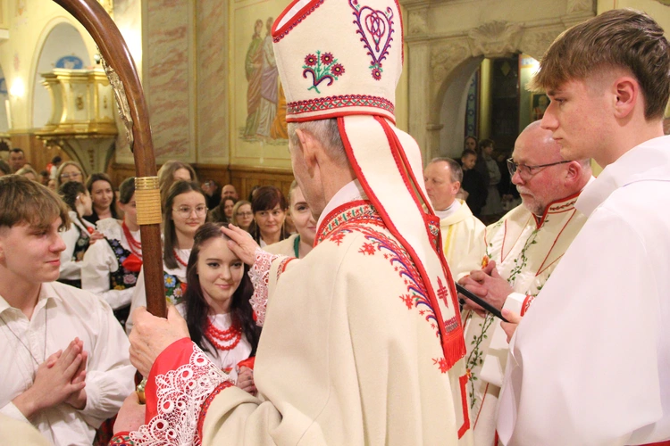 Bierzmowanie w Łącku 2025