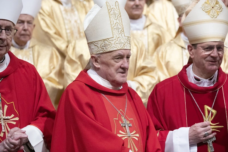 Episkopat Polski w archikatedrze warszawskiej