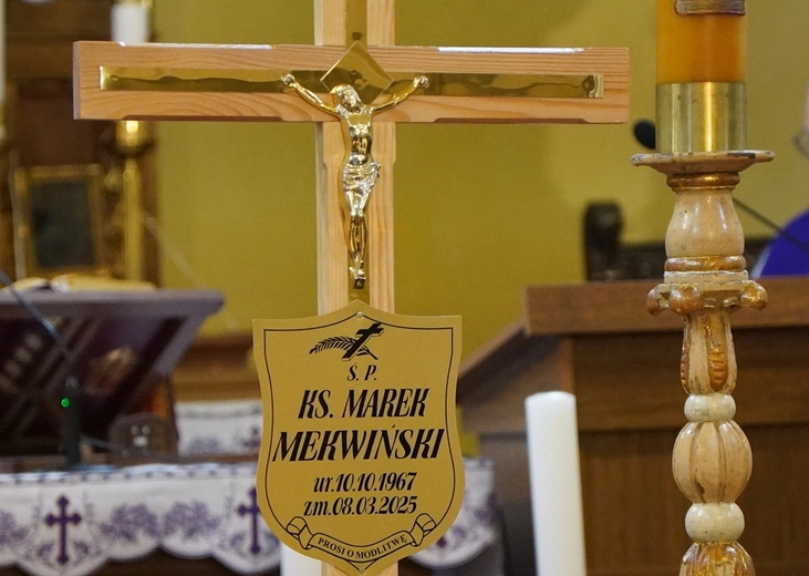 Msza św. pogrzebowa w intencji śp. ks. Marka Mekwińskiego