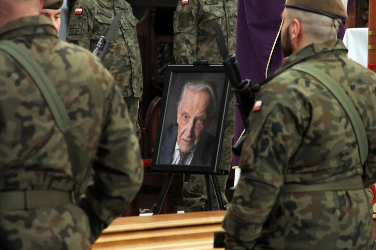 Msza św. pogrzebowa w intencji śp. prof. Stanisława Gebhardta