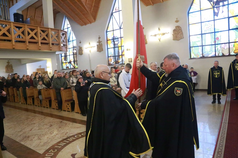 Nowa chorągiew w Rajbrocie
