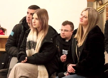 	Prelekcjom nt. męskiego serca przysłuchiwali się z uwagą zarówno chłopcy, jak i dziewczęta.