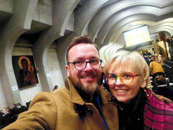 	Małżonkowie na 50. Kongregacji Ruchu Światło–Życie  na Jasnej Górze.