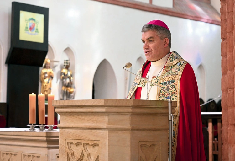 	Biskup przewodniczył Drodze Krzyżowej w katedrze. 