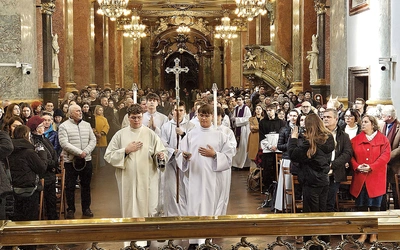 	Do Czarnej Madonny przyjechało 300 młodych diecezjan.