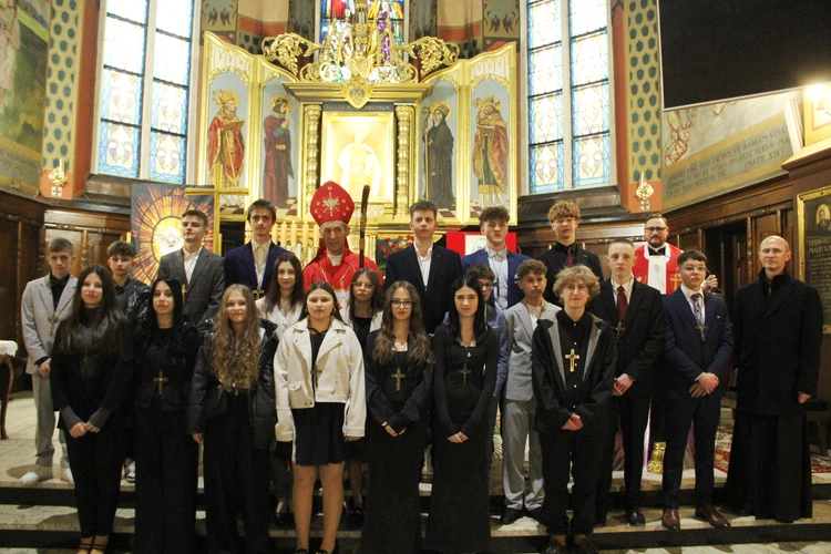 Nowy Sącz. Bierzmowanie w kościele św. Kazimierza 2025