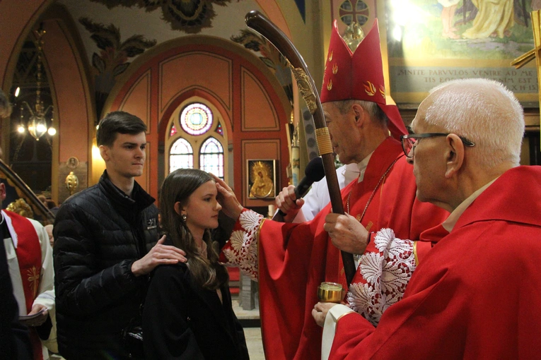 Nowy Sącz. Bierzmowanie w kościele św. Kazimierza 2025