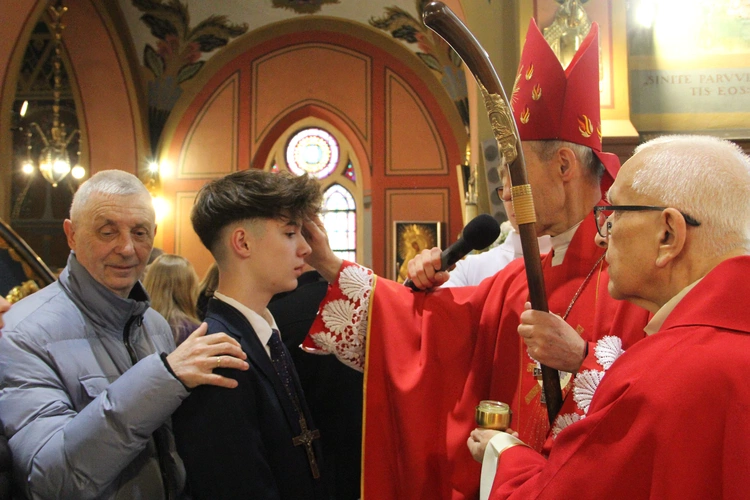 Nowy Sącz. Bierzmowanie w kościele św. Kazimierza 2025