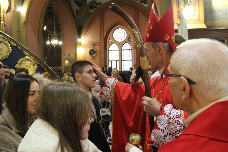 Nowy Sącz. Bierzmowanie w kościele św. Kazimierza 2025