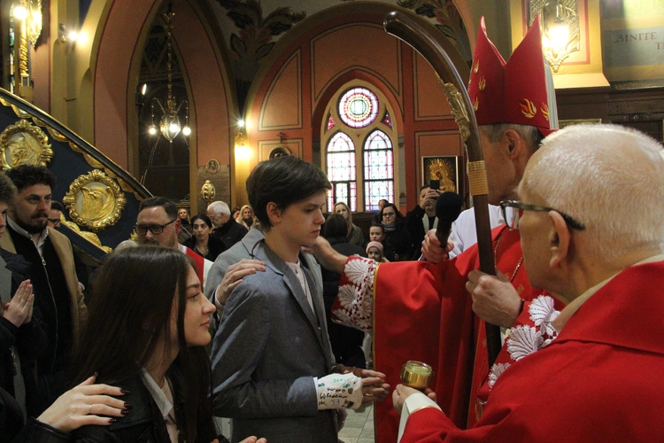 Nowy Sącz. Bierzmowanie w kościele św. Kazimierza 2025