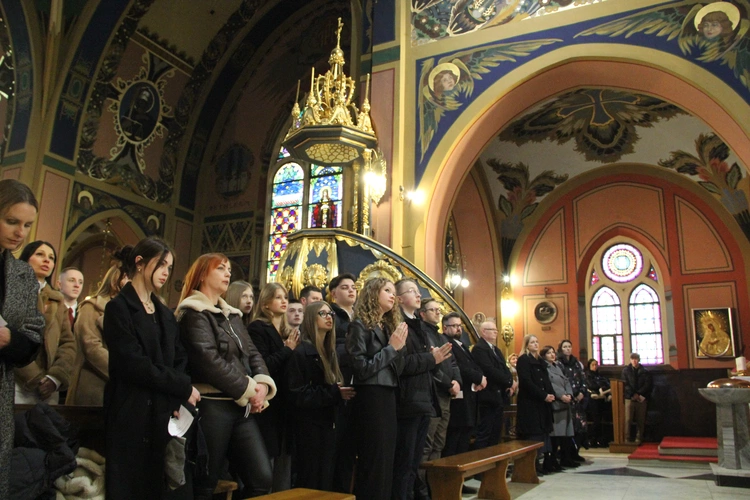 Nowy Sącz. Bierzmowanie w kościele św. Kazimierza 2025