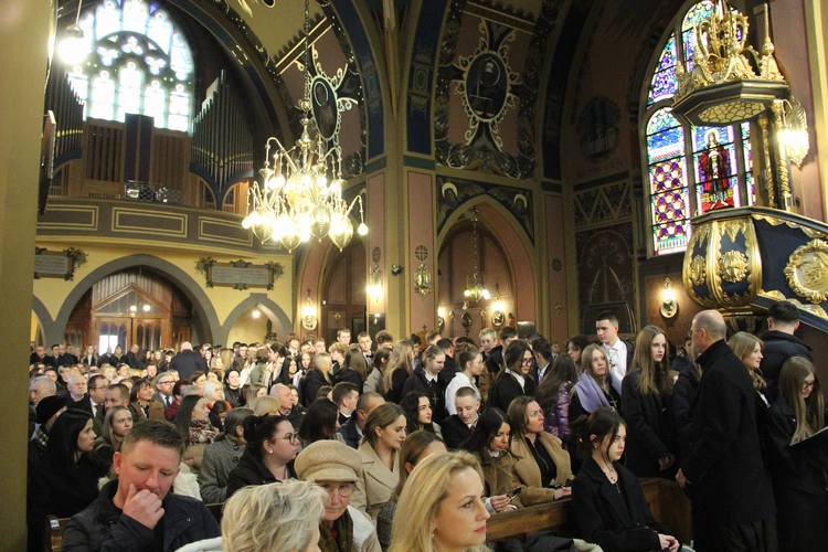 Nowy Sącz. Bierzmowanie w kościele św. Kazimierza 2025