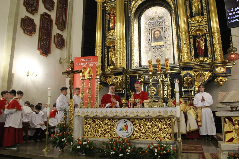 Nowy Sącz. Bierzmowanie w bazylice św. Małgorzaty 2025