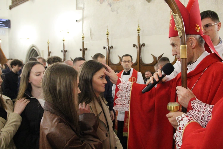Nowy Sącz. Bierzmowanie w bazylice św. Małgorzaty 2025
