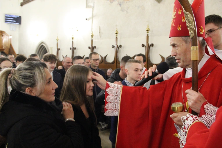 Nowy Sącz. Bierzmowanie w bazylice św. Małgorzaty 2025