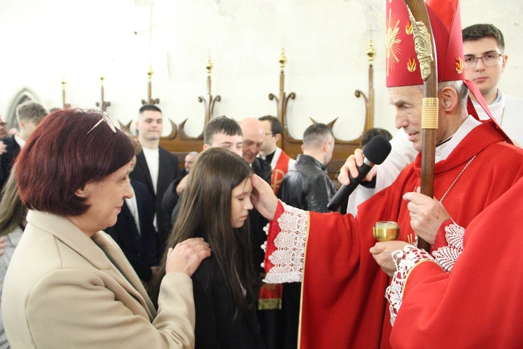 Nowy Sącz. Bierzmowanie w bazylice św. Małgorzaty 2025