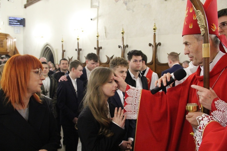 Nowy Sącz. Bierzmowanie w bazylice św. Małgorzaty 2025