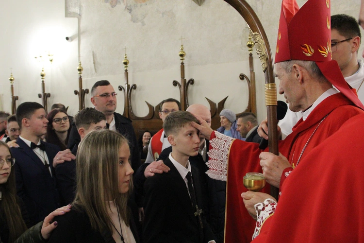 Nowy Sącz. Bierzmowanie w bazylice św. Małgorzaty 2025