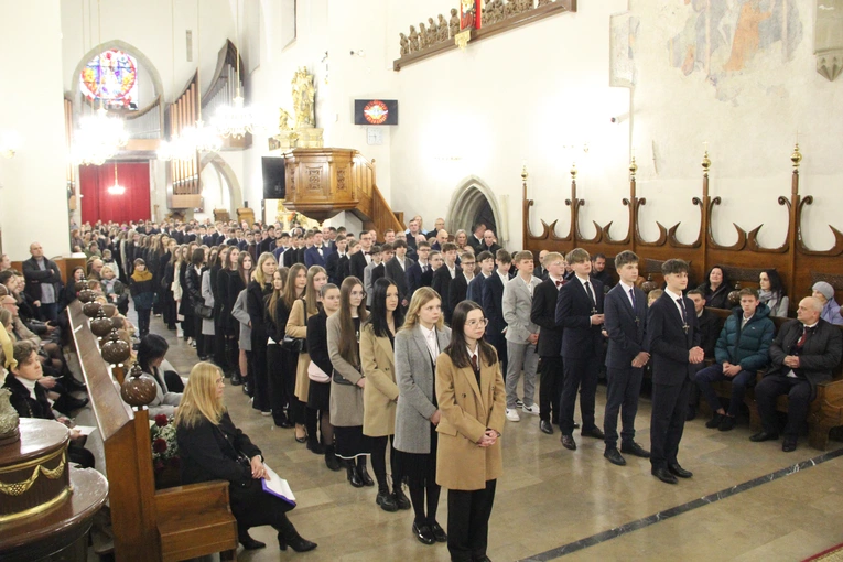 Nowy Sącz. Bierzmowanie w bazylice św. Małgorzaty 2025