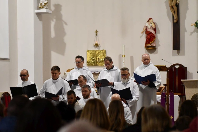 Akatyst ku czci św. Józefa w Głogowie