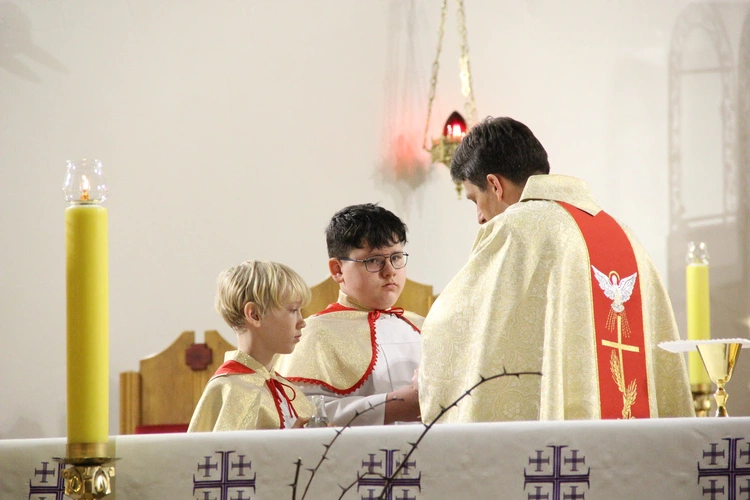 Dębica. Błogosławieństwo wznowionej poradni w parafii Matki Bożej Anielskiej
