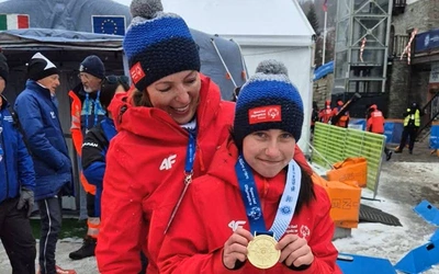 Wiktoria z medalami. Sukcesy wychowanki Ośrodka Caritas Archidiecezji Wrocławskiej w Dobroszycach