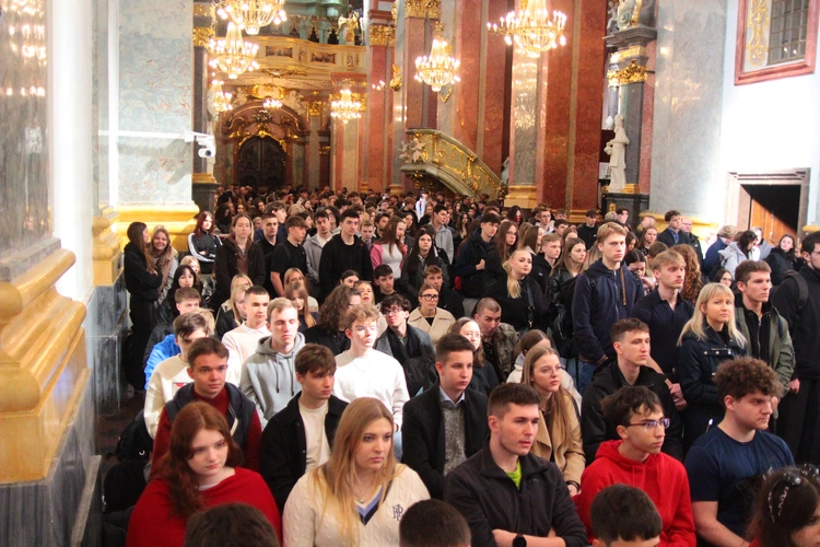 Prosili o dobrą maturę