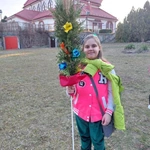 Kolorowa tradycja w małych rękach